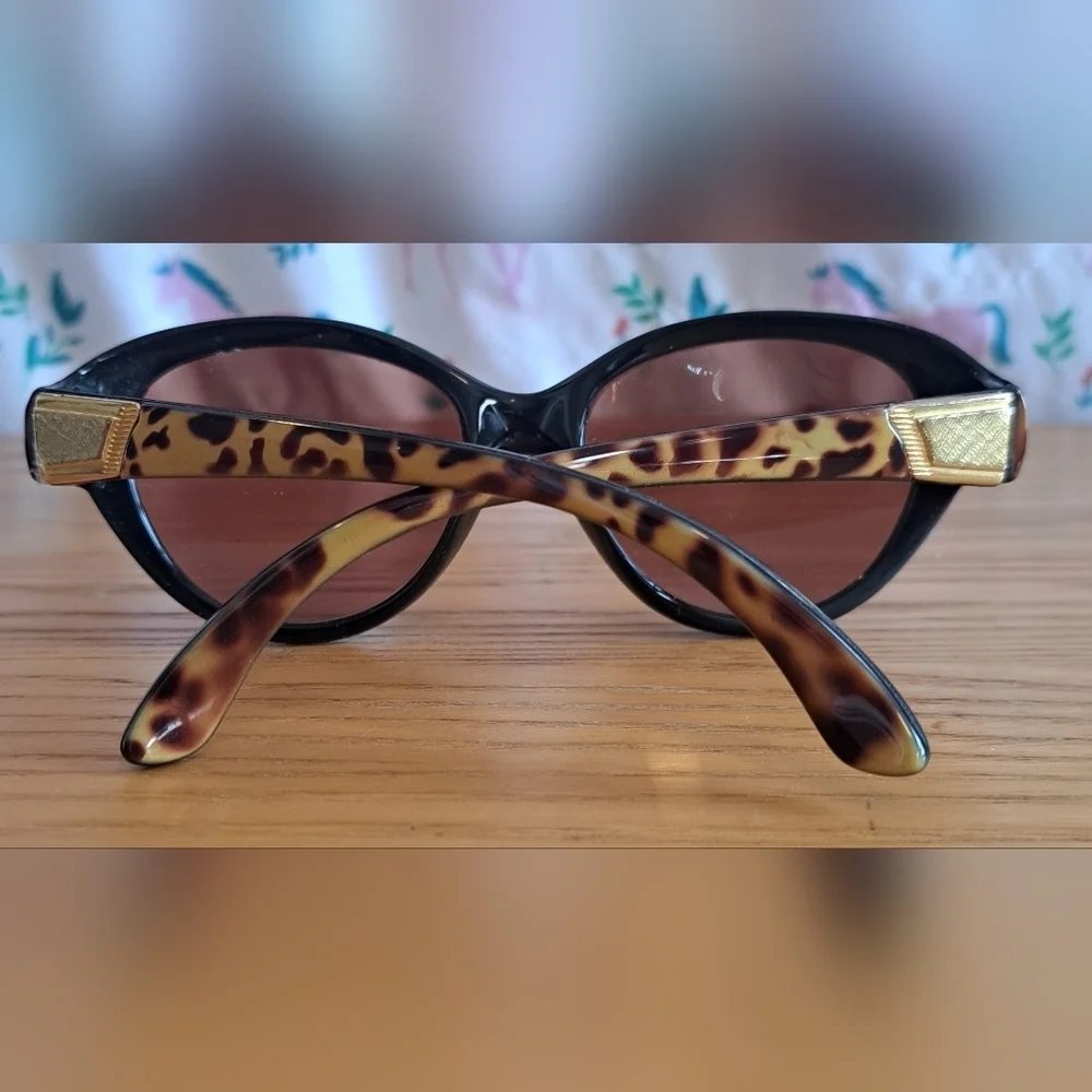 EUC Ellegi Mocha Tortoise Shell Cat Eye Neutral Glasses Sunglasses Shades Frames